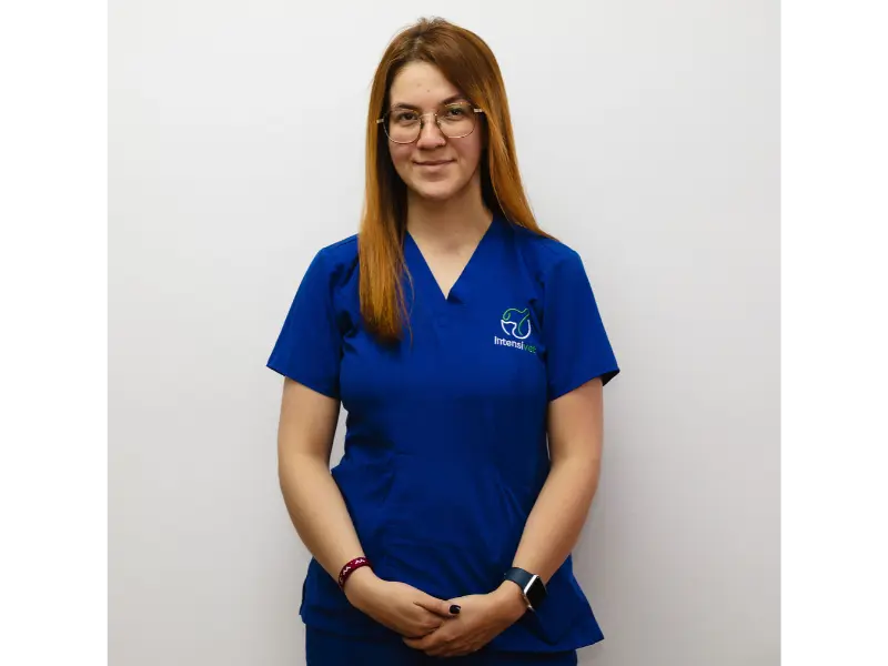 Dra. Gloriana Chinchilla, Medicina Interna en Hospital Veterinario Intensivet